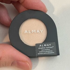 Almay Shadow Softies Eye Shadows -‎ Crème Brûlée 125